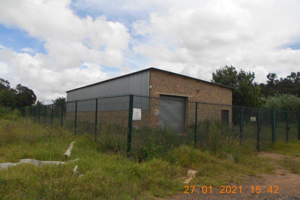 This 23 675 sqm of land is perfect to run your business from. The old house can be used as an office. There is municipal water as well ...