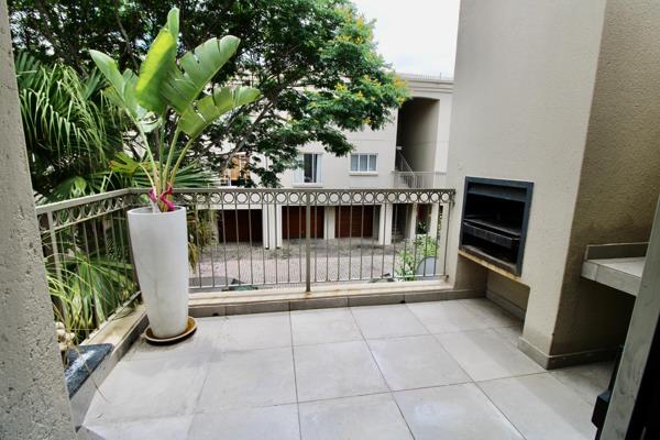 A Modern 2 bedroom apartment is available to let in Hyde Park. This unit has 2 bedrooms ...