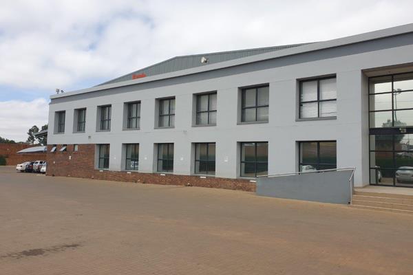 Ideal Cross- Docking 7900m2 Warehouse space available to Let
600m2 of Neat Double storey Office space. 185m2 Staff Facilities 
Great ...