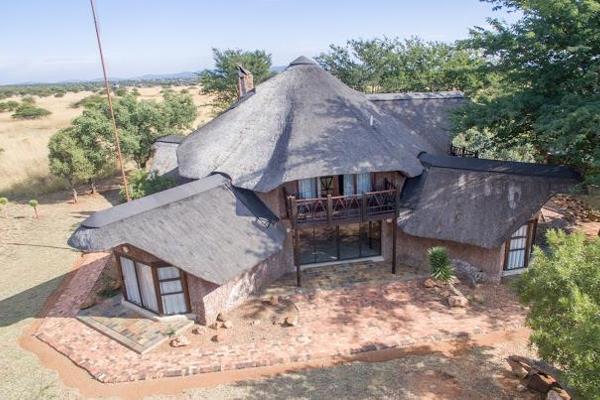 If you are someone that enjoys Bushveld getaways, golf and aviation this property will provide the perfect mixture and tend to all your ...