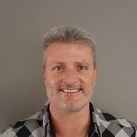 Agent profile for Derek Proudfoot