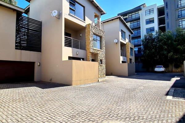 3 Bedroom Townhouse For Sale In Rivonia 12th Ave P24 109665553