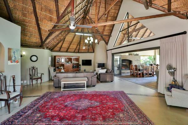 OFFERS FROM R6 999 000 to be considered - OWNER ASKING - R7 500 000
This Beautiful family home/ vacation retreat is fitted with ...