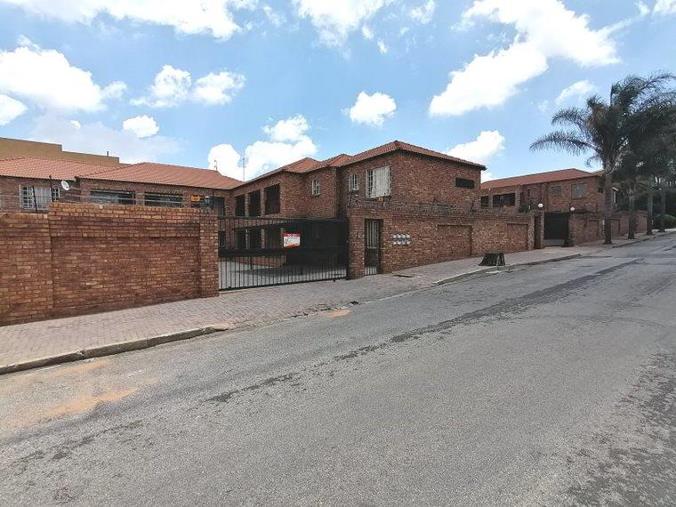 2 Bedroom Apartment / Flat to rent in Alberton North