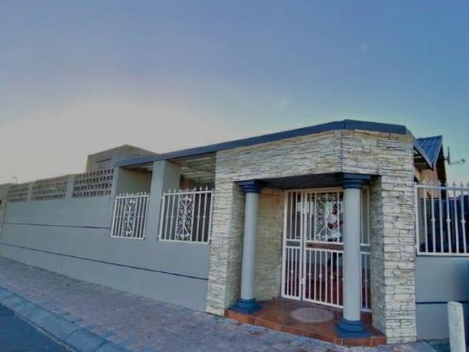 5 Bedroom House for sale in Mitchells Plain Central