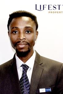 Agent profile for Cliffton Yende