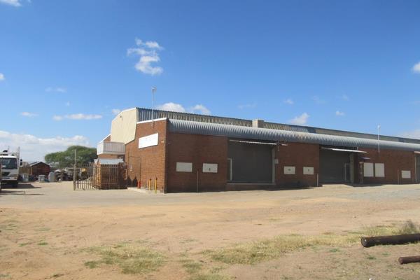 Warehouse/Factory of 1500m2 on a stand of 2138m2.

Various tenants with a income of R679 000.00 per year.

Serious buyers call for ...