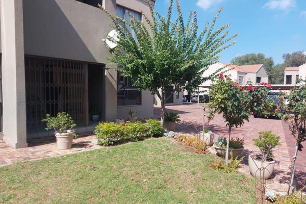 Take a look at this modern ground floor townhouse for sale in Sasolburg.
Offering 2 spacious bedrooms with built-in cupboards and ...