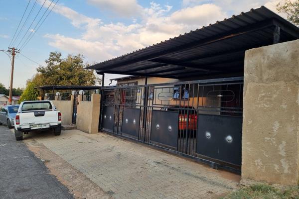 This home is neat and well-maintained.  Spacious upgraded kitchen with a lot of cupboards.  Klerksdorp has been identified as a ...