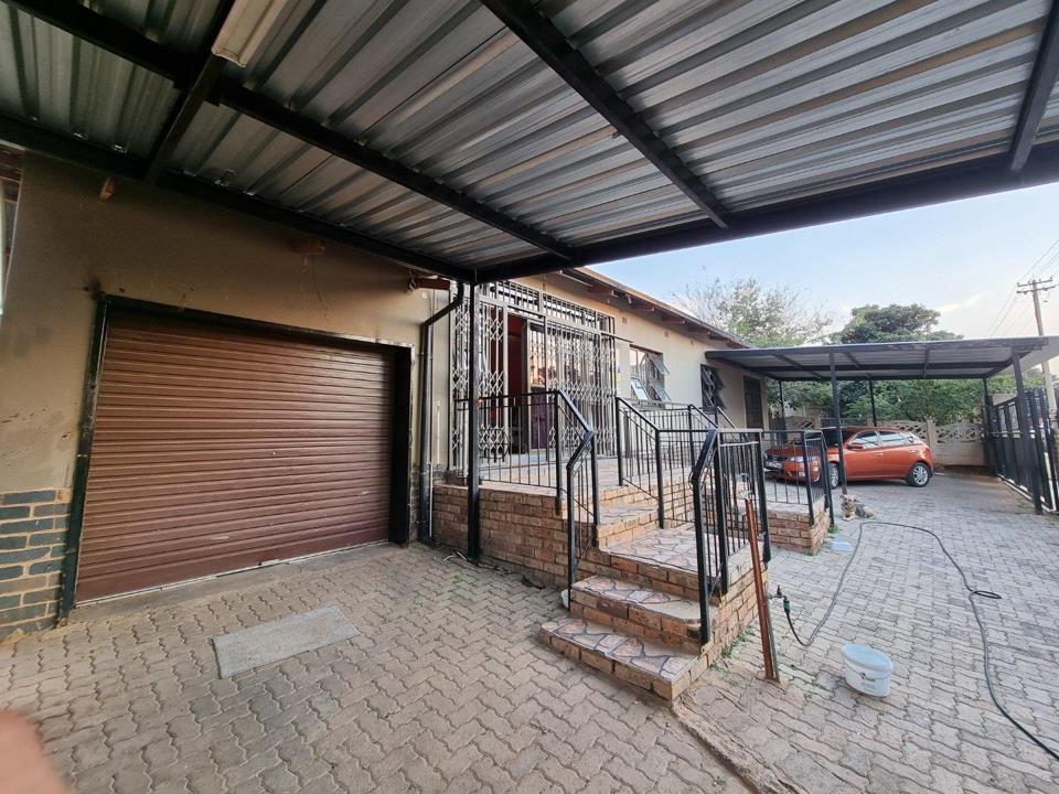 Listing number: P24-117371594, Image number: 1
