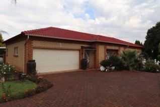 Property for sale by RE/MAX, Exclusive - Klerksdorp