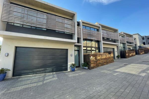 3 Bed unfurnished cluster Offers:

Full Backup power and Solar 

Designer kitchen, Bosch ...