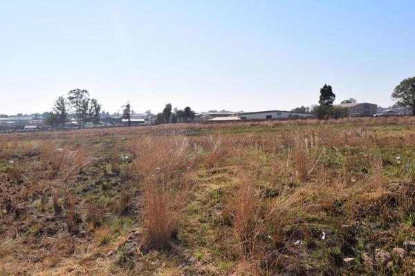 1.7Ha of undeveloped agricultural land in a prime spot in Heidelberg.

Available for you ...