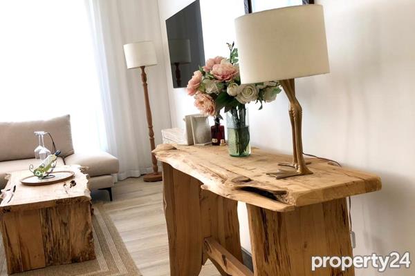 2 Bedroom Apartment / Flat to Rent in Rosslyn
