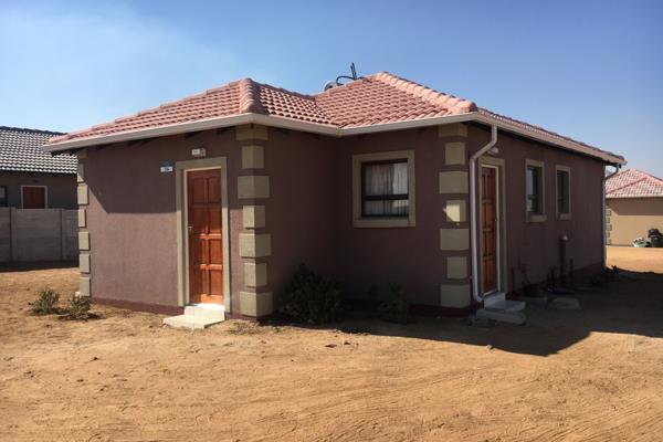 Beautiful rental house to enjoy as your own home. Perfectly situated in the Azaadville Gardens Development. This home is surely one of ...