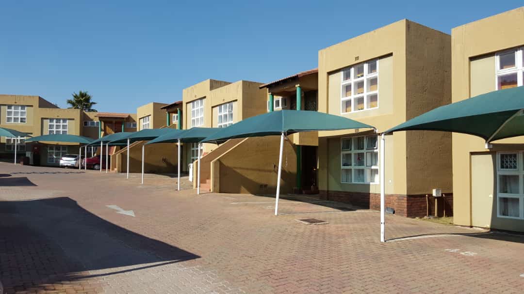 Winchester Hills Property Townhouses to rent in Winchester Hills