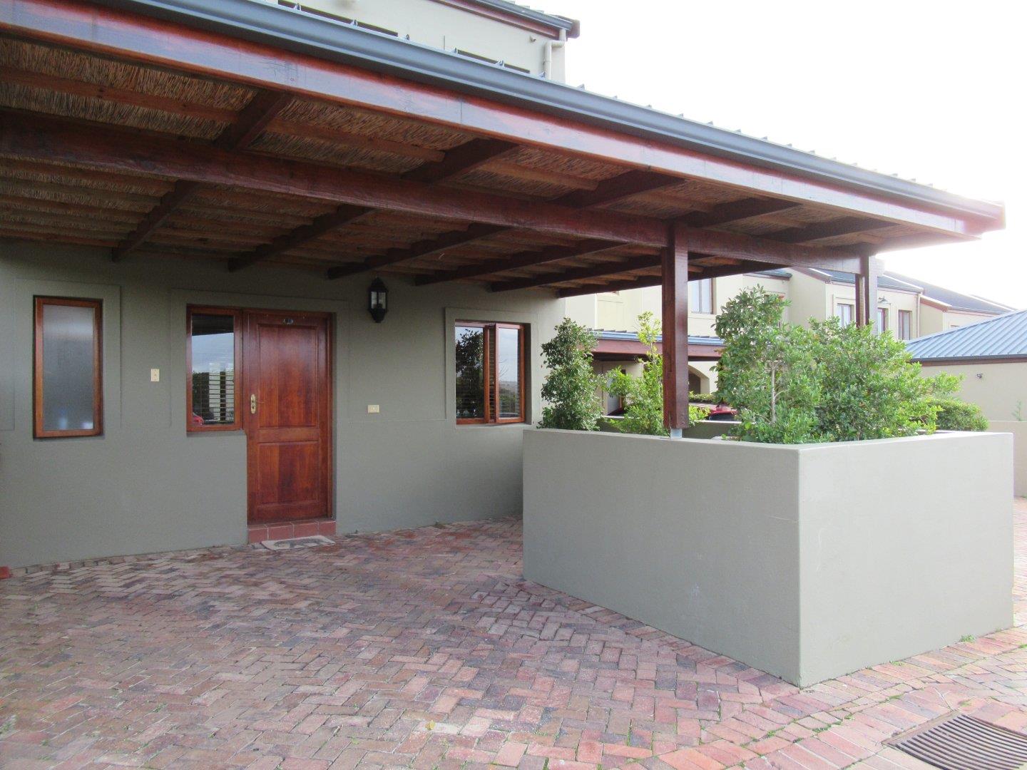 2 Bedroom House for sale in Devonvale Golf & Wine Estate P24114347740