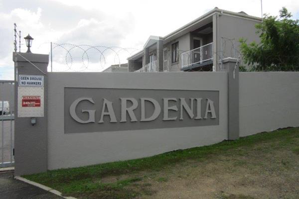 1 Bedroom Apartment in Gardenia Security Complex, Skyvue Drive, Kuils River. 
Within walking distance of shops, day care and public ...