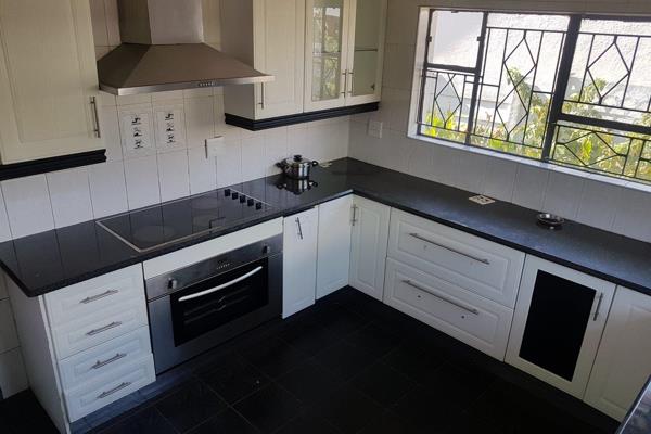 This House offers 3 bedrooms with laminated flooring and built in cupboards, 3 tiled bathrooms, Tiled Lounge &amp; dining room ...