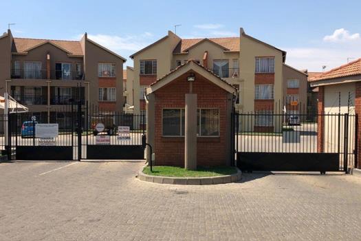 2 Bedroom Apartment / Flat for sale in Rynfield