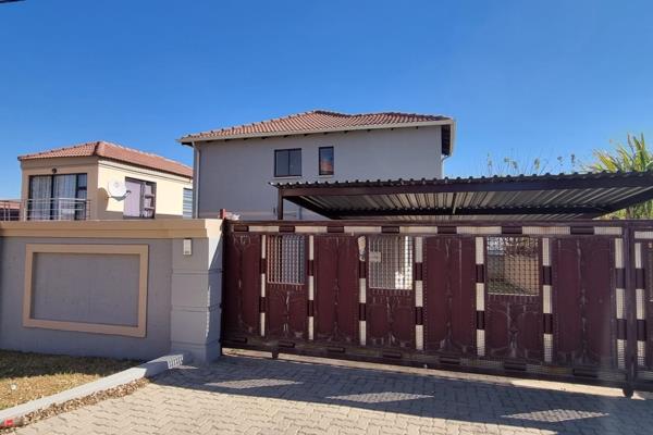 Newly Renovated 3 bedroom house in safest side of Cosmo City Ext 0 with a very big ...