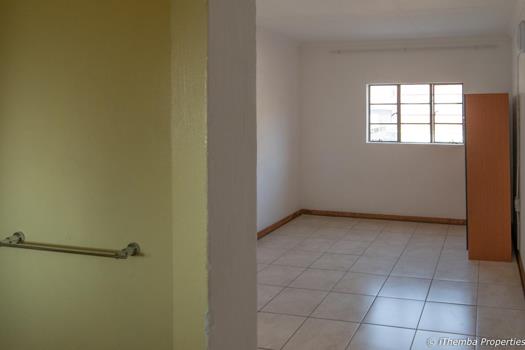 0.5 Bedroom Apartment / Flat to rent in Marshalltown