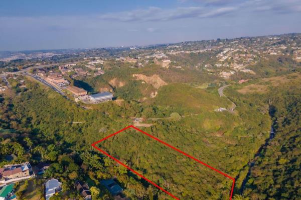 Within walking distance from the University of KZN main gate, this massive piece of land is located in prime Westville, on University ...