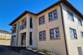 Northdene, Queensburgh Property : Apartments / flats to rent in