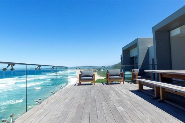 Cliff Hanger is a new, modern villa built to the highest specifications; the Home is ...