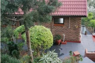 Northdene, Queensburgh Property : Apartments / flats to rent in