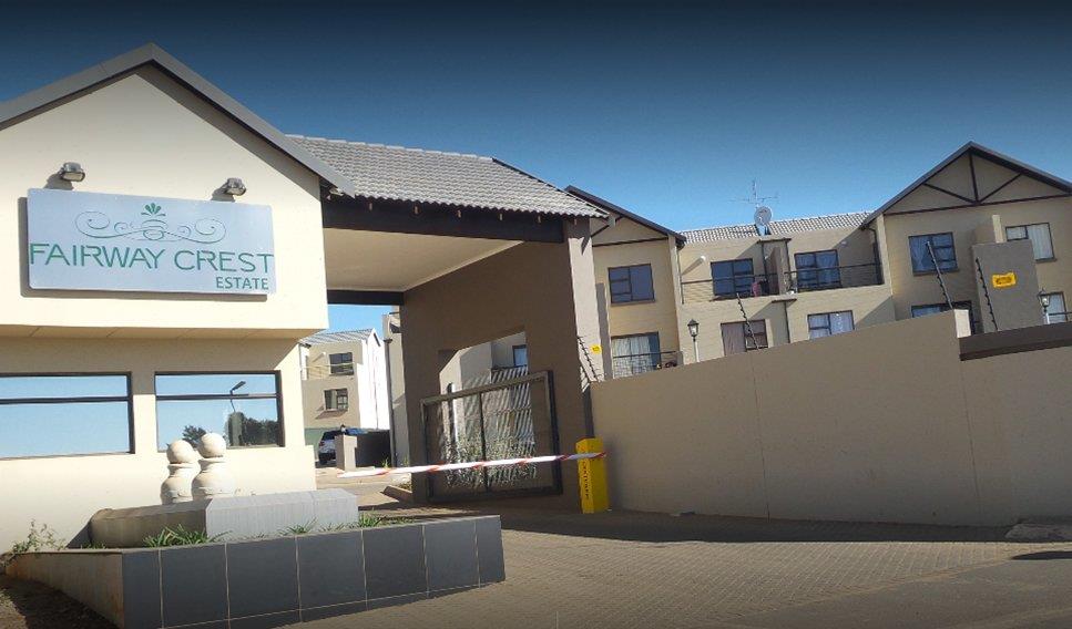 2 Bedroom Apartment / flat to rent in Ruimsig - 84 Fairway Crest, 568 ...