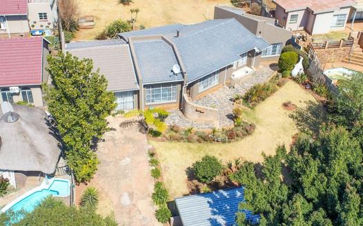 Property And Houses For Sale In Roodepoort : Roodepoort Property 