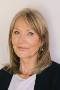 Angelika Edwards