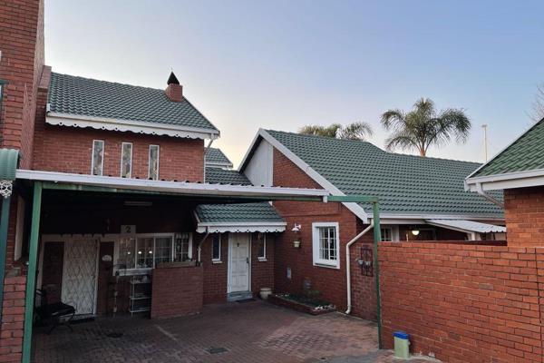 Situated in the prime area of Glen Marais in Kempton Park, this unique home offers a setup like no other complex living can. The main ...