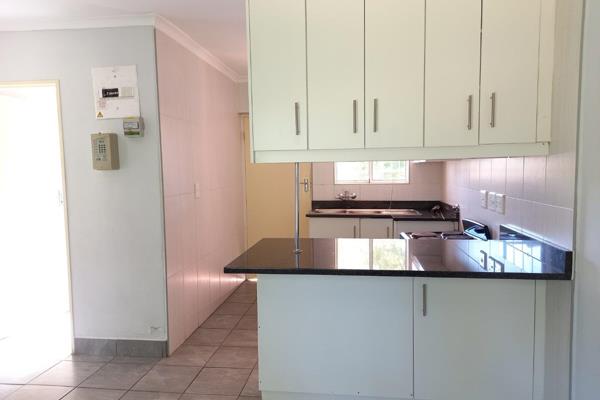 Prinspark.  A lovely renovated two-bedroom apartment with a modern kitchen and open plan ...