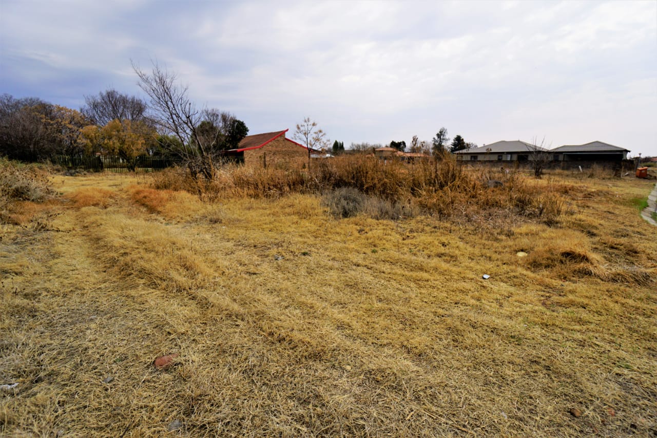 Vacant land / plot for sale in Baillie Park P24110435635