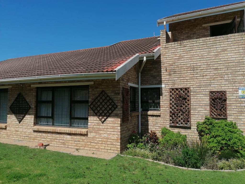 Property and houses to rent in Jeffreys Bay Jeffreys Bay Property