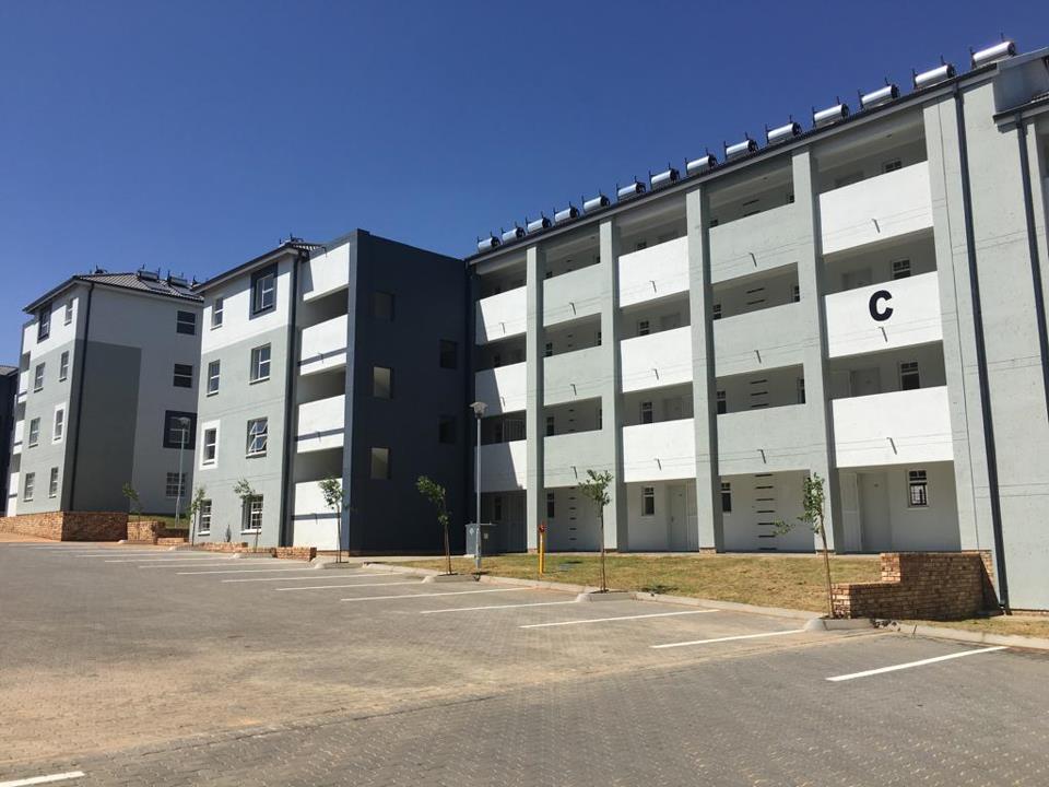 2 Bedroom Apartment / flat to rent in Riverside View - Tamboti, 16 ...