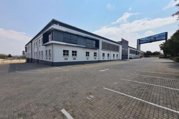 Neat office space to lease in Midrand with a GREAT INCENTIVE for new tenants!
* 2 ...