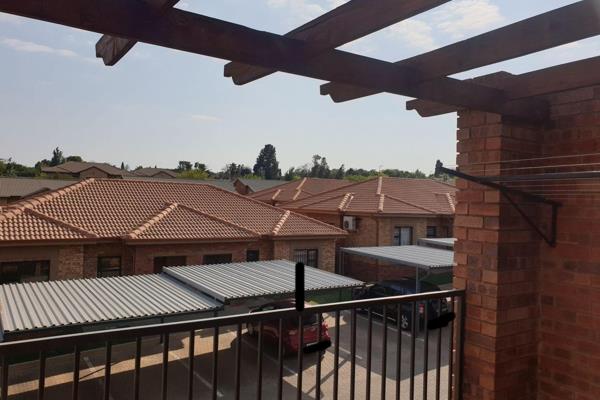 This conveniently situated apartment is located in a secure complex in Bergbron. Stylish, modern, and perfectly located. This spacious ...