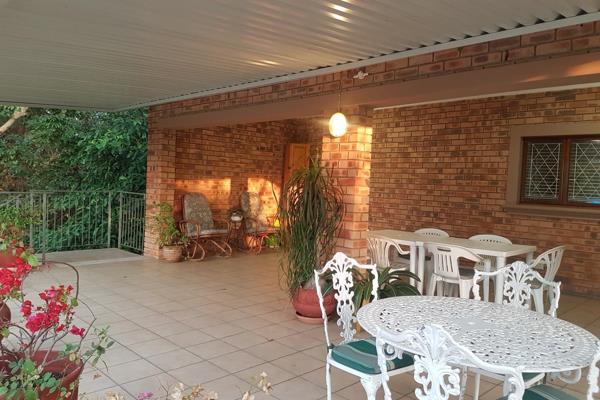 RETIREMENT BEDSIT BACHELOR FLAT Situated in a tranquil RETIREMENT complex overlooking ...