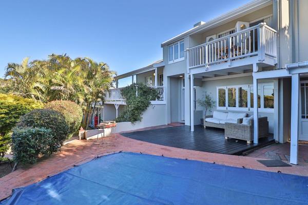 Engel and Volkers, East London is proud to present this lovely Cape Code home which is a few minutes walking distance to the beach. ...