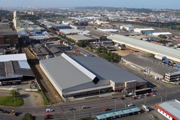 Kopp Commercial is pleased to offer this industrial property to let in Mobeni.

- Total GLA 10 177 square metres
- Warehouse 9471sqm
- ...