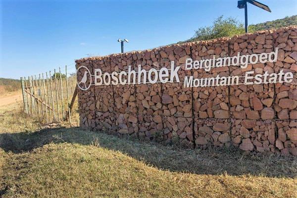 This beautiful 1,27 Hectare (12700m2) vacant stand on the incredible Boschhoek Mountain Estate is located on a beautiful spot ...