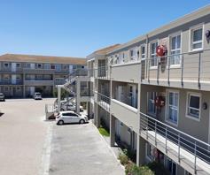 Apartment / Flat for sale in Melkbosstrand Central