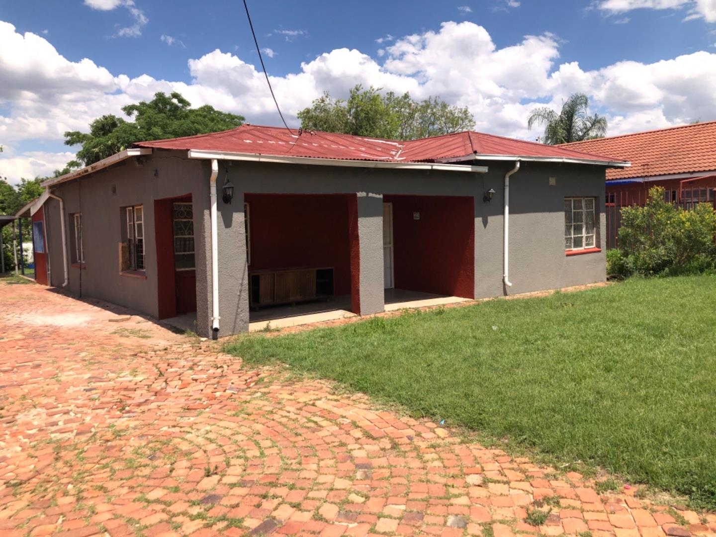 3 Bedroom House for sale in Wolmer P24110723127