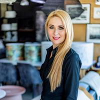 Agent profile for Jacolize Young