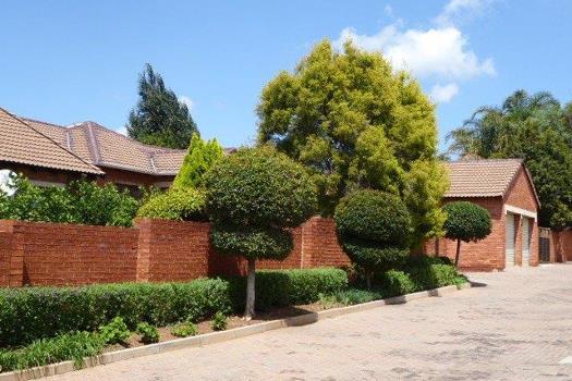 3 Bedroom Townhouse for sale in Moreleta Park