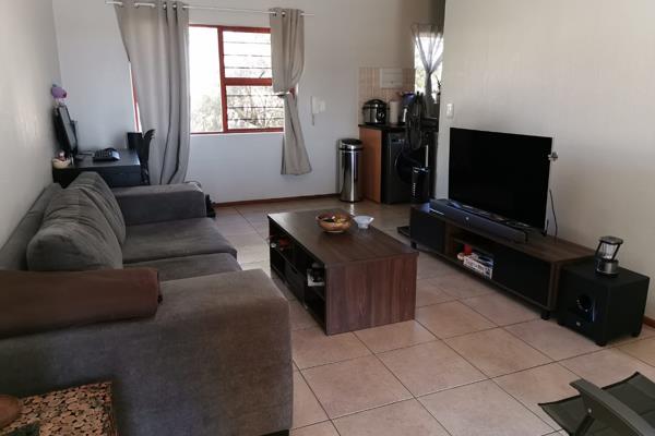 This one bedroom upstairs unit is located in Fourways Estate and is very secure. The ...