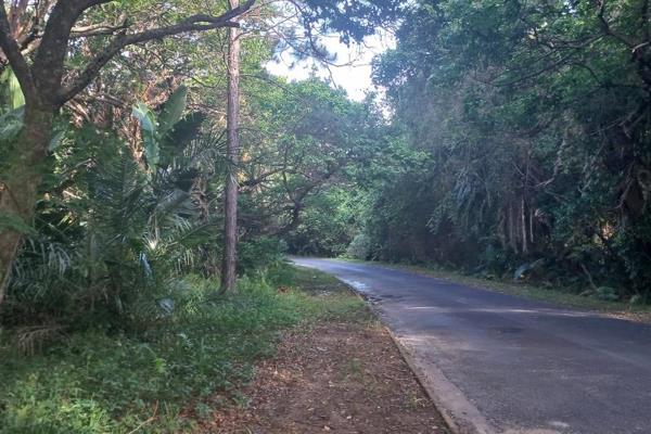 Vacant Land for sale in Ramsgate!
Large piece of land measuring 1685m and sup2;, situated in a quiet and peaceful neighborhood of the ...